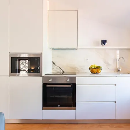 Stylish Flats With Terrace & Jacuzzi By Hostwise Appartement
