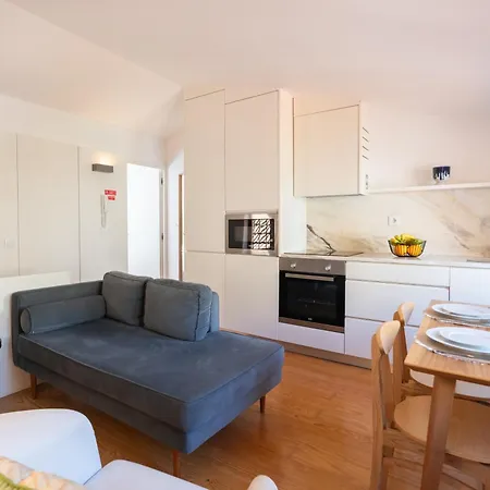Stylish Flats With Terrace & Jacuzzi By Hostwise Appartement Oporto