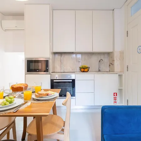 Stylish Flats With Terrace & Jacuzzi By Hostwise Apartmán Porto