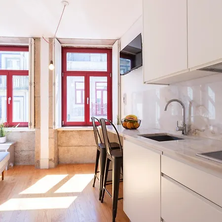 Stylish Flats With Terrace & Jacuzzi By Hostwise Appartement